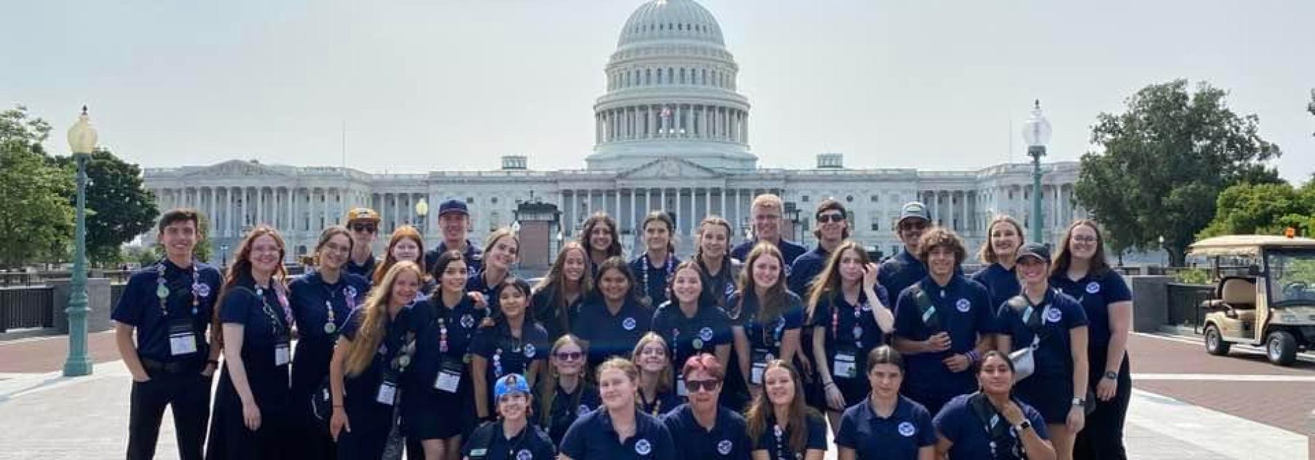 students in front of the white house